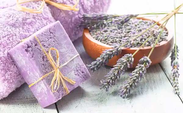 hacer jabon de lavanda